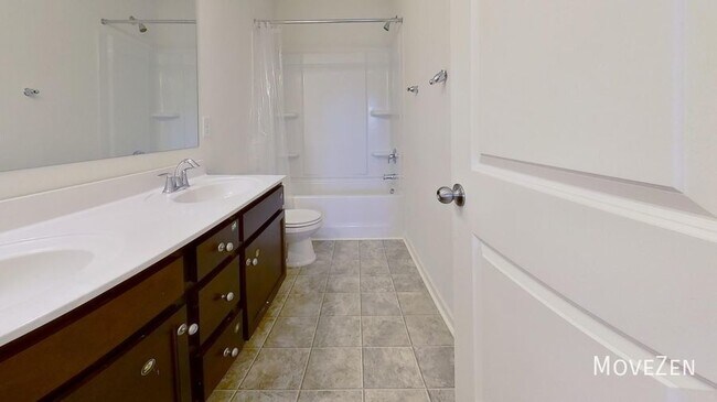 Building Photo - 116 Summerfield Ct