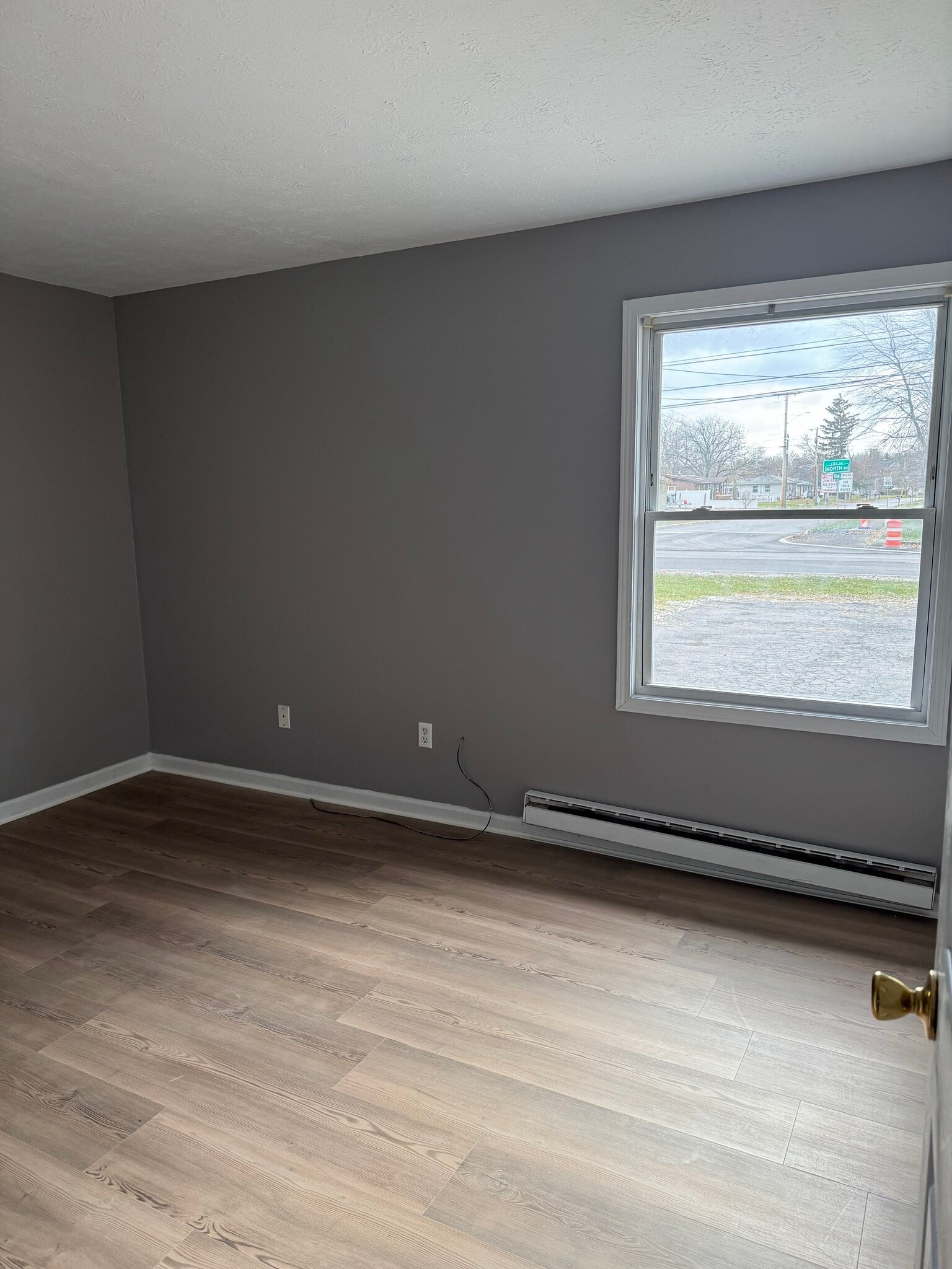 Building Photo - 5084 North Rd