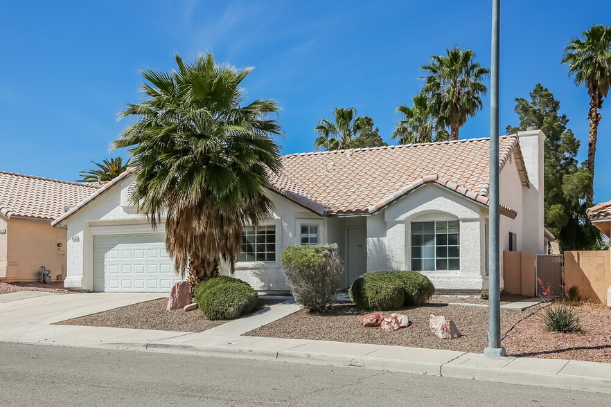 Building Photo - 3110 De Vinci Ct