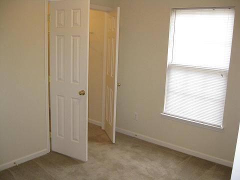 Building Photo - Ranch Home in Great Acres.  All-electric!       260207