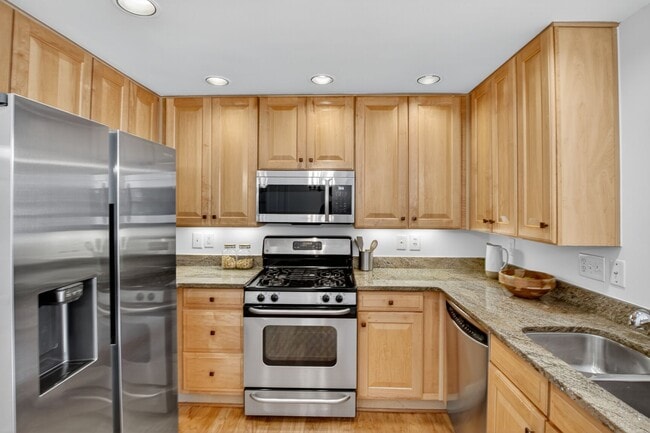 Building Photo - 23 Swanton Ln