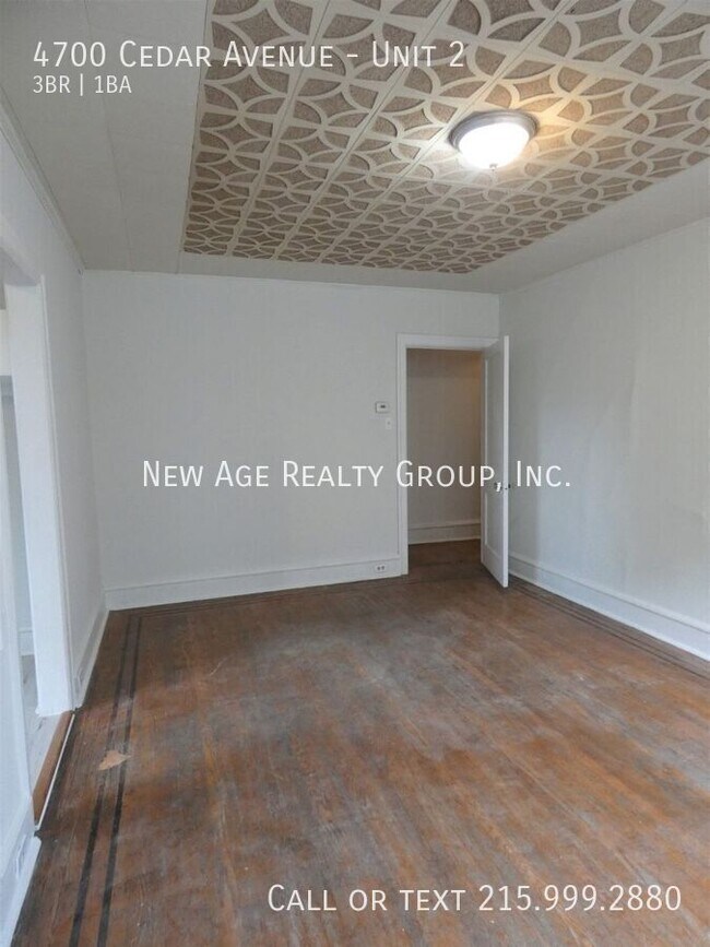 Building Photo - 4700 Cedar Ave