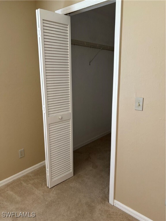Building Photo - 503 Lake Louise Cir