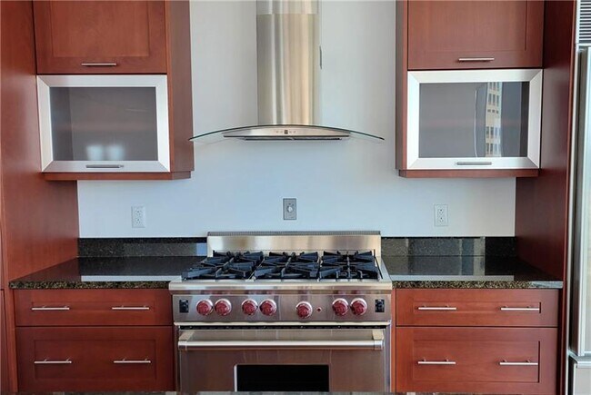 Building Photo - 550 Market St