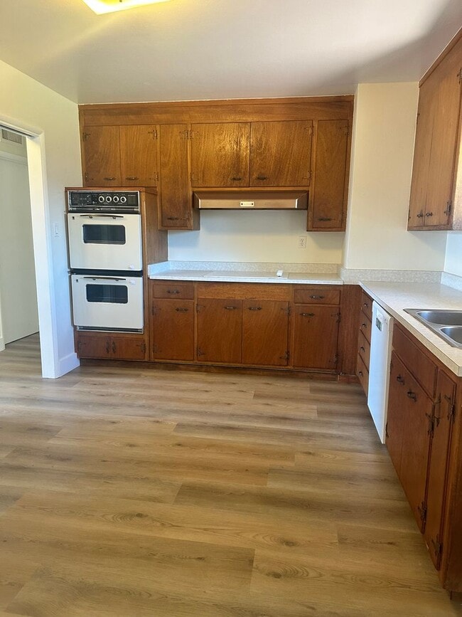 Building Photo - Southside Livermore Home