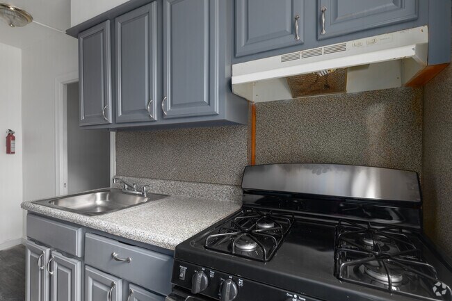 2BR, 1BA - 850SF Kitchen - Colonial Gardens Trenton Proud LLC