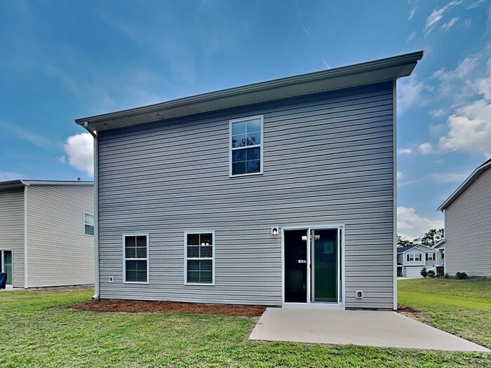 Building Photo - 264 Bent Holly Dr