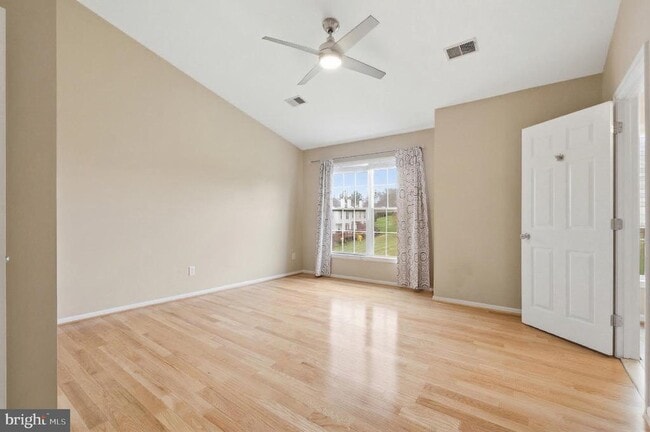 Building Photo - 1514 Long Dr Ct