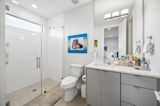 Building Photo - 4532 Sunburst St