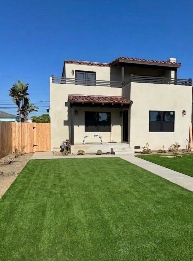 Building Photo - 611 Silver Strand Blvd