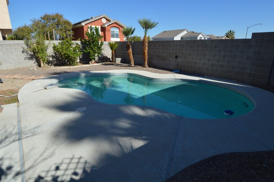 Building Photo - 3944 Canyon Meadows Ct