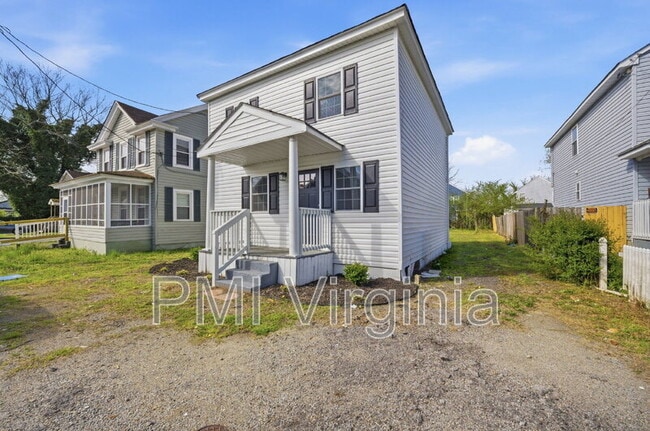 Building Photo - 307 N 4th St