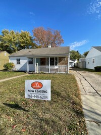 Building Photo - MOVE IN READY--Vinton Neighborhood