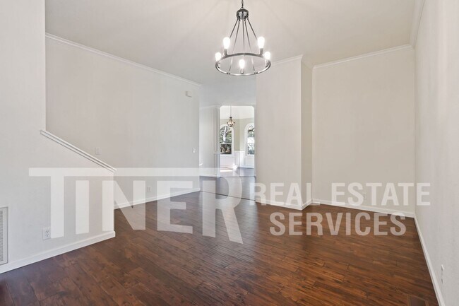 Building Photo - Stunning Views 4 Bedroom El Dorado Hills Gem