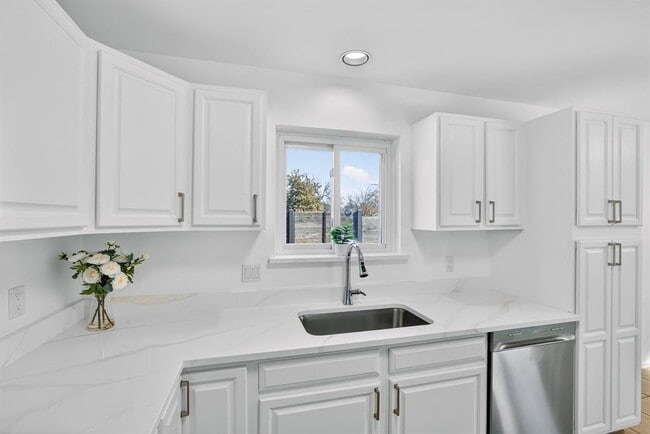 Building Photo - 11507 Elk Park Cir