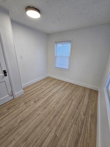 Bedroom 3 - 441 Cecil Ave