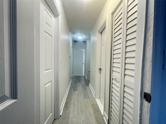 Building Photo - 8010 SW 7th St