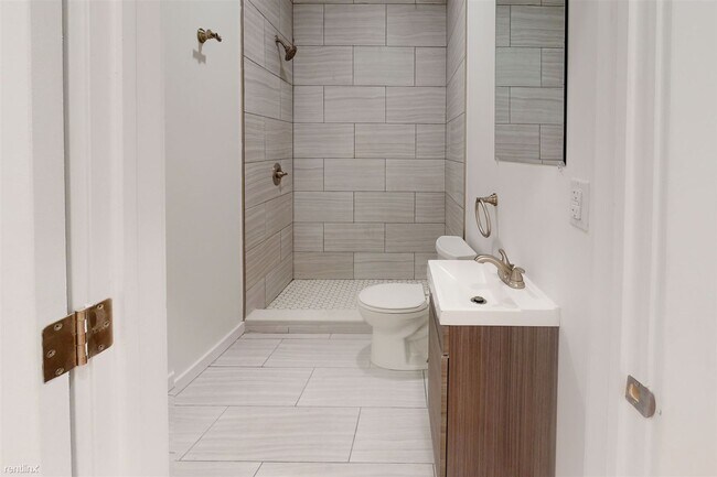 Building Photo - 4 br, 3 bath Duplex - 1834 N Bouvier ST Un...