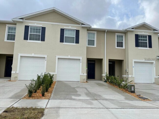 Primary Photo - 268 Feltrim Reserve Blvd