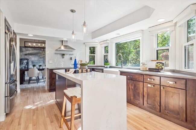 Building Photo - 8056 S Krameria Way