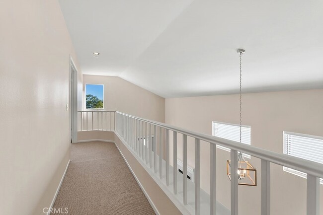 Building Photo - 30942 Calle Moraga