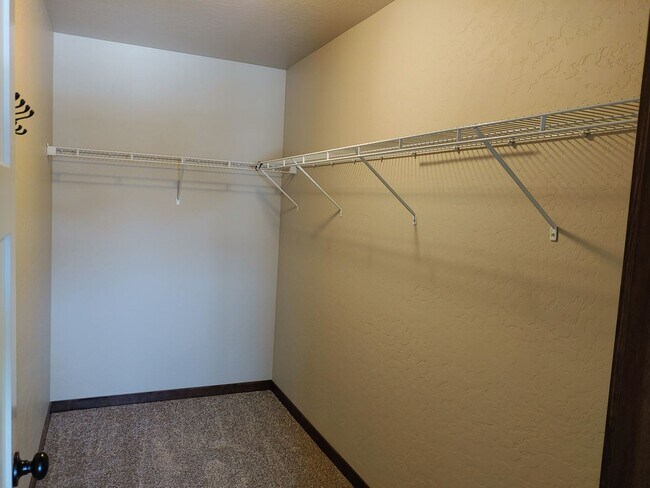 Building Photo - Beautiful New Home in Post Falls-Dog Friendly
