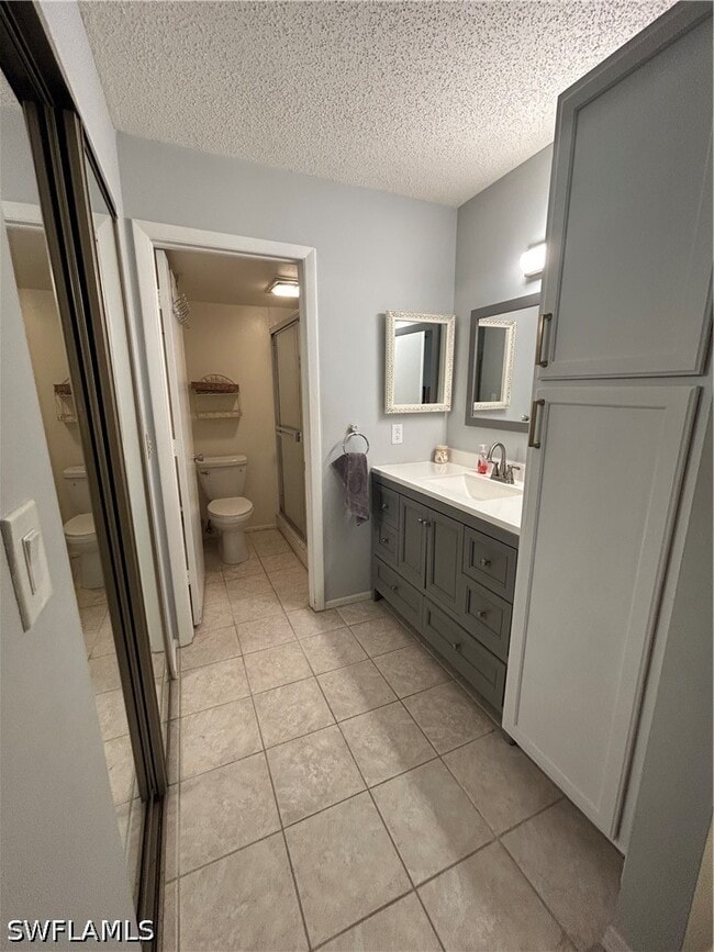 Building Photo - 5479 Peppertree Dr