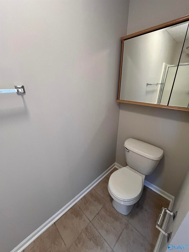 Building Photo - 117 Hubert Rd