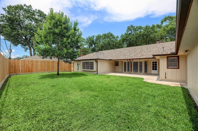 Building Photo - 2518 Talina Way