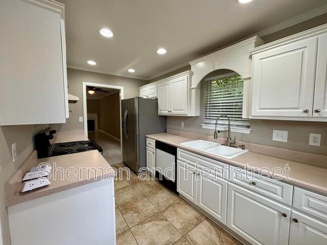 Building Photo - 4396 Misty Cove Ct