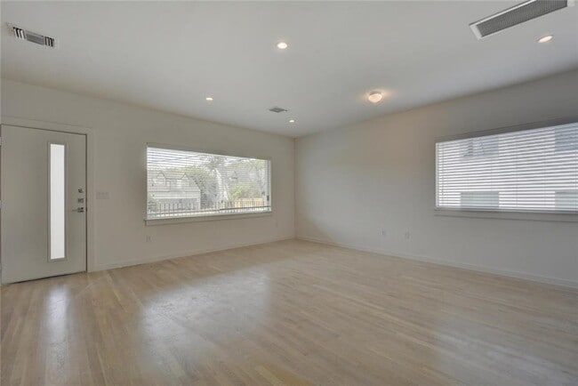 Building Photo - 1200 Enfield Rd