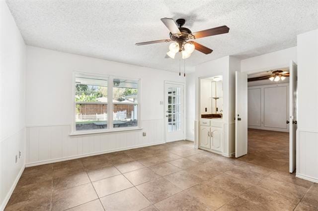 Building Photo - 1616 Tampico Dr