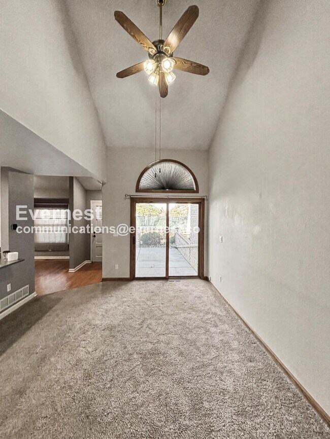 Building Photo - Comfort Meets Community in Centennial with 2 Car Garage / 3 beds & 3 baths / Coming Soon!