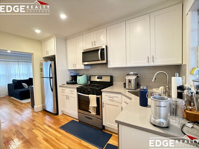 Building Photo - 58 Lane Park