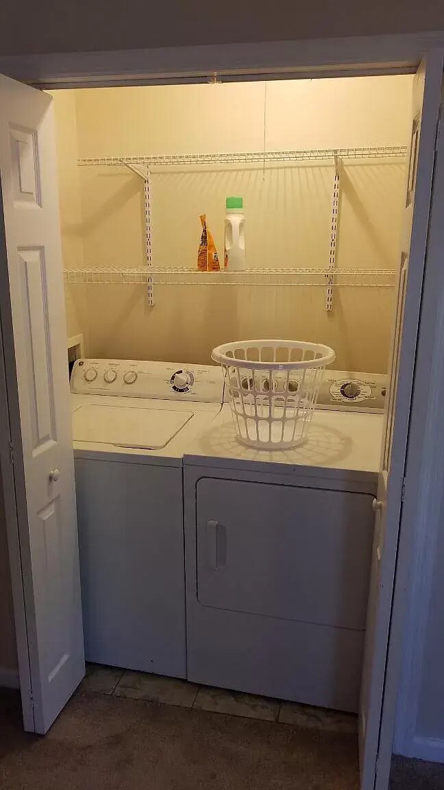 Building Photo - 439 Potomac Ave