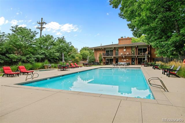 Building Photo - 3436 S Race St