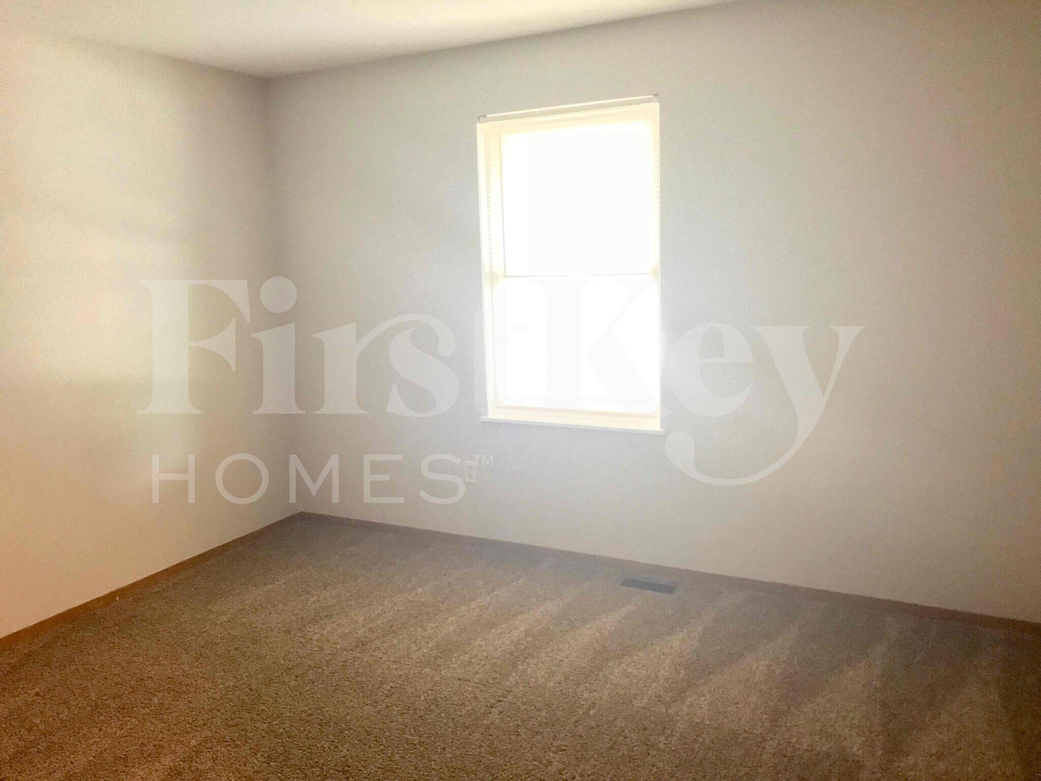 Building Photo - 1248 Mendoza Dr