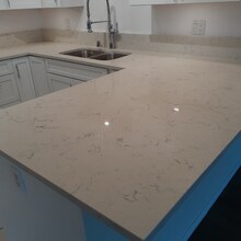 Building Photo - 9885 Caspi Gardens Dr