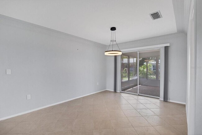 Building Photo - 3313 Pembrook Dr