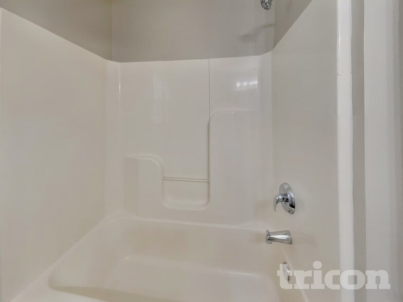 Building Photo - 5816 Wynmore Road