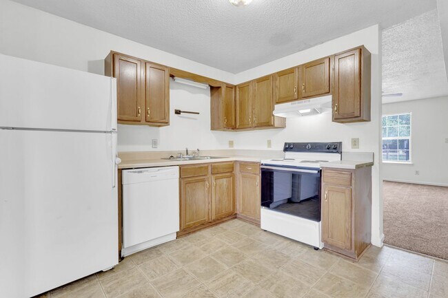 Building Photo - 289 Stateline Road - Oak Grove