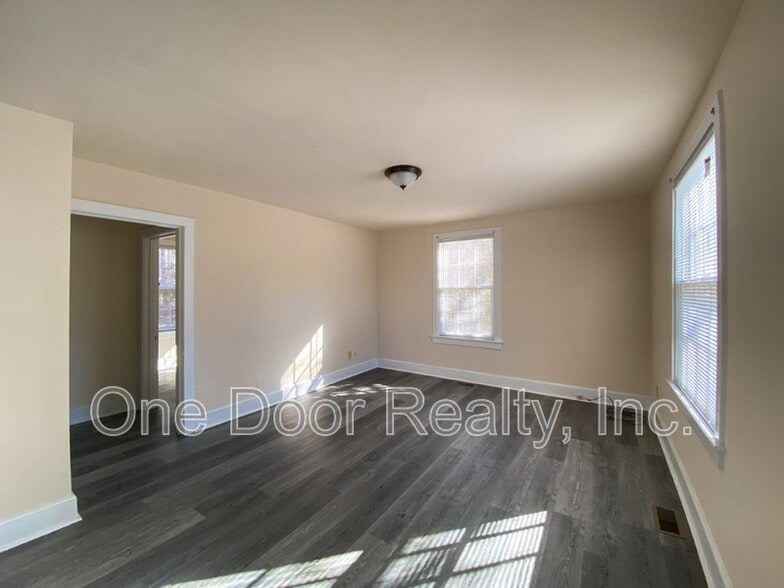 Building Photo - 715 Lafayette St