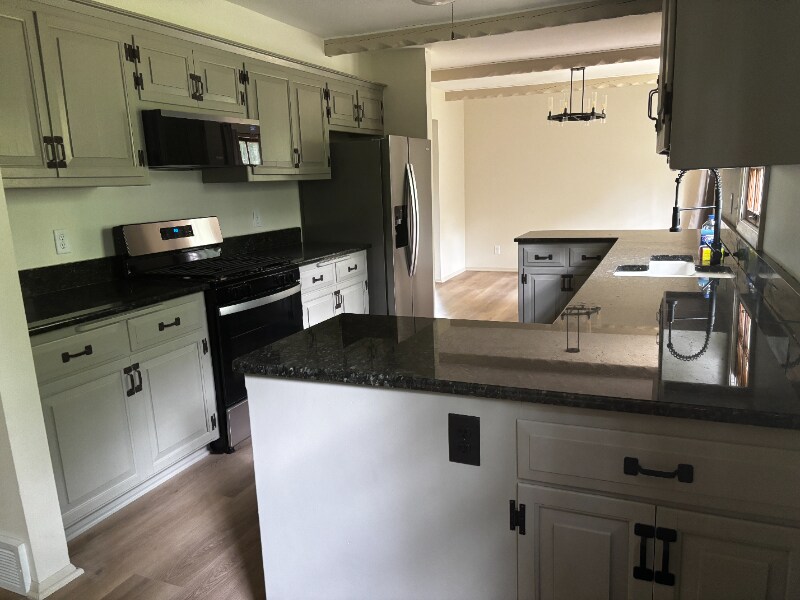 Building Photo - 27831 Homestead Rd