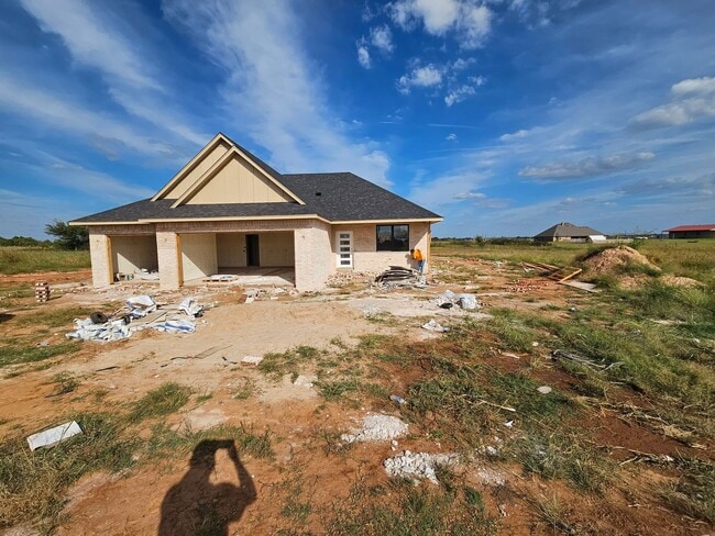Primary Photo - Brand-New Home for Lease in Chisholm Trail...