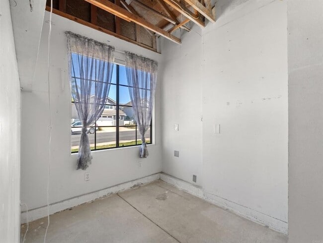 Building Photo - 6923 Whitecap Dr