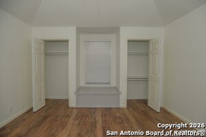 Building Photo - 430 CR 683