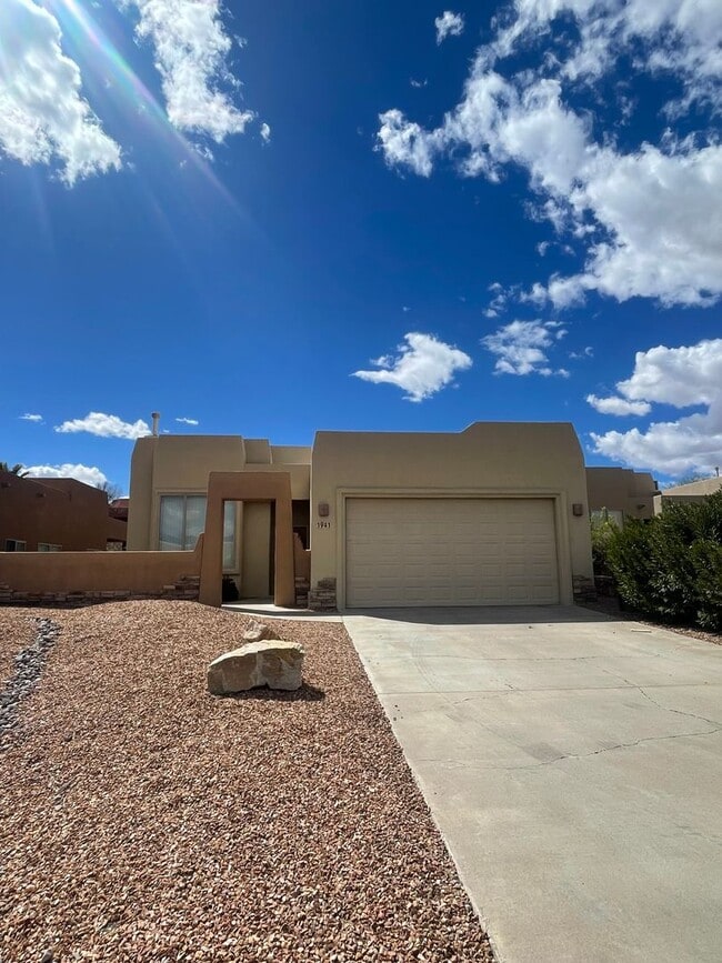 Building Photo - Beautiful 3 Bedroom Home in Sonoma Ranch