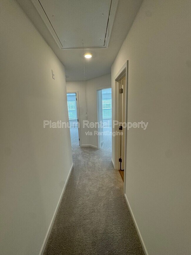 Building Photo - 2805 Habibi Ct