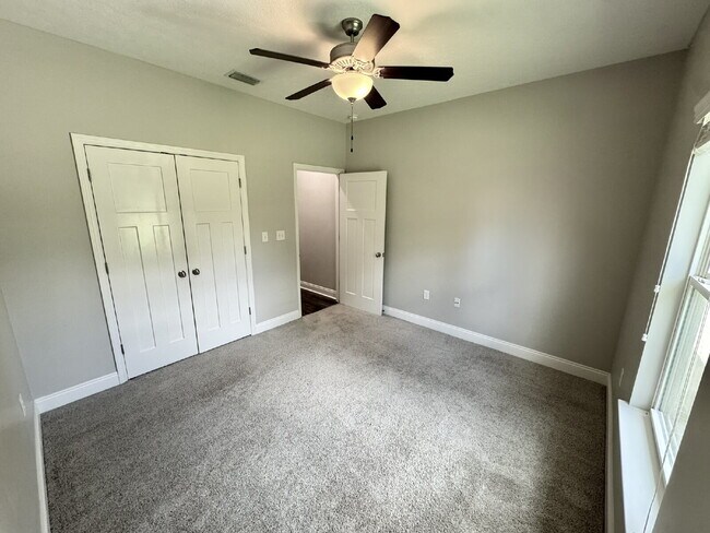 Building Photo - 4515 Tender Creek Cv