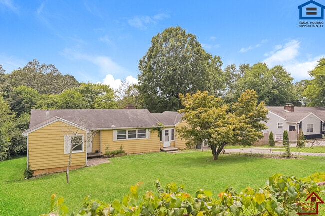 Building Photo - 3820 Buffat Mill Rd